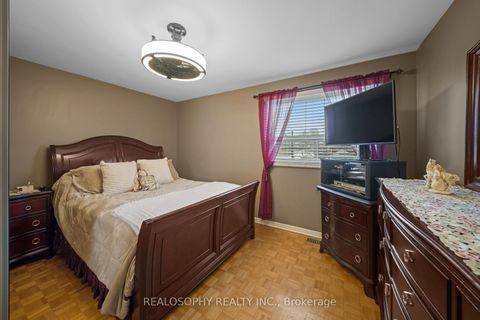 Photo 18 at 66 Primrose Avenue, Junction, Toronto