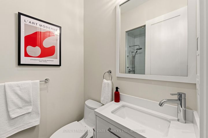 Photo 30 at 112 Mildenhall Road, Lawrence Park North, Toronto