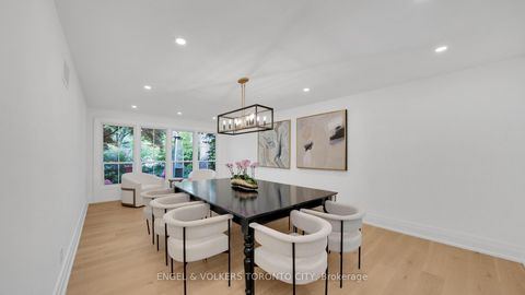 Photo 16 at 15 Silvergrove Road, Windfields, Toronto