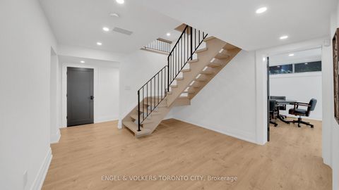 Photo 30 at 15 Silvergrove Road, Windfields, Toronto