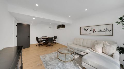 Photo 31 at 15 Silvergrove Road, Windfields, Toronto