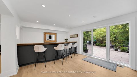 Photo 36 at 15 Silvergrove Road, Windfields, Toronto