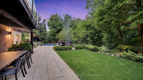 Photo 43 at 15 Silvergrove Road, Windfields, Toronto