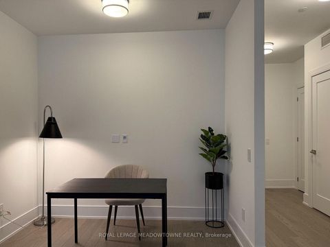 Photo 13 at 826 - 155 Merchants' Wharf, Waterfront Communities C8, Toronto