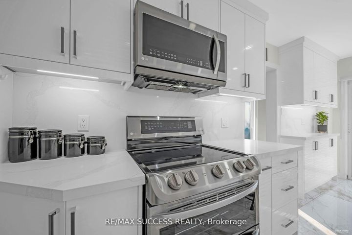 Photo 11 at 63 Blue Spruce Street, Wellington, Brampton