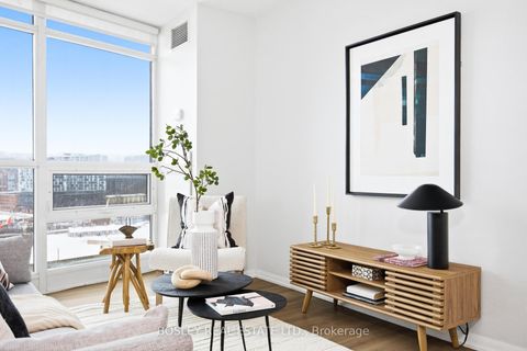 Photo 1 at 1602 - 219 Fort York Boulevard, Niagara, Toronto