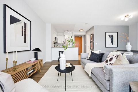 Photo 4 at 1602 - 219 Fort York Boulevard, Niagara, Toronto