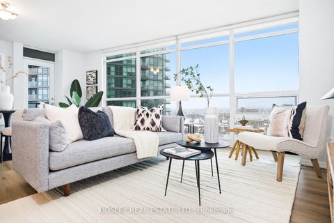 Photo 5 at 1602 - 219 Fort York Boulevard, Niagara, Toronto