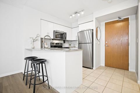 Photo 12 at 1602 - 219 Fort York Boulevard, Niagara, Toronto