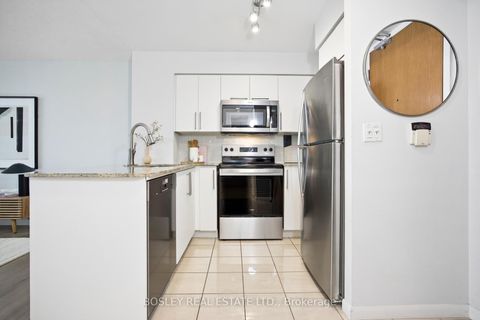 Photo 13 at 1602 - 219 Fort York Boulevard, Niagara, Toronto