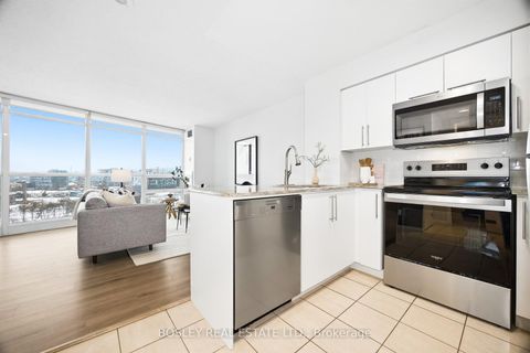 Photo 14 at 1602 - 219 Fort York Boulevard, Niagara, Toronto