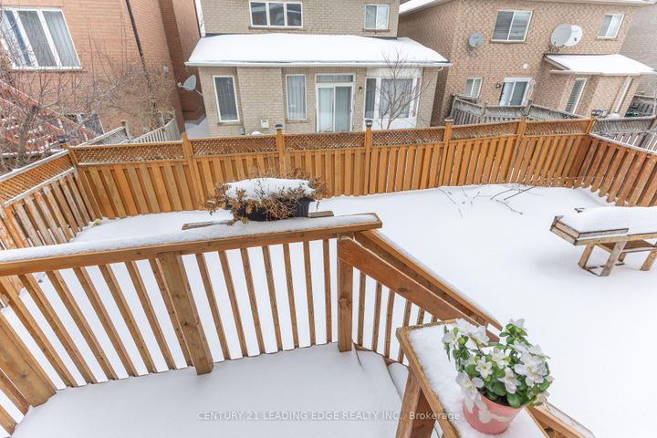 Photo 48 at 20 Bucksaw Drive, Vellore Village, Vaughan