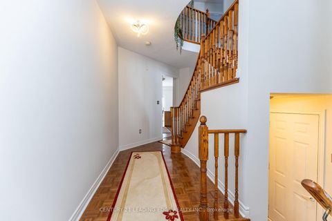 Photo 3 at 20 Bucksaw Drive, Vellore Village, Vaughan