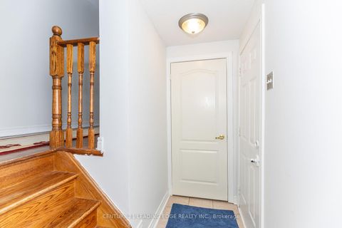 Photo 42 at 20 Bucksaw Drive, Vellore Village, Vaughan