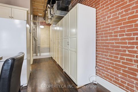 Photo 18 at 405 - 426 Queen Street E, Moss Park, Toronto