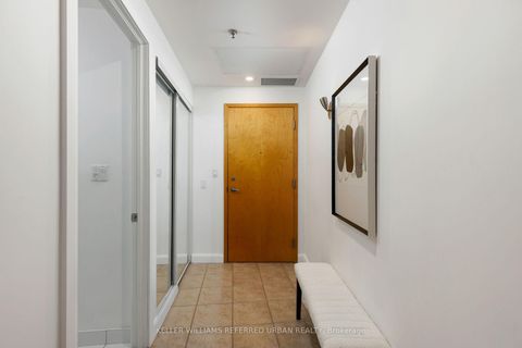 Photo 3 at 804 - 700 King Street, Niagara, Toronto