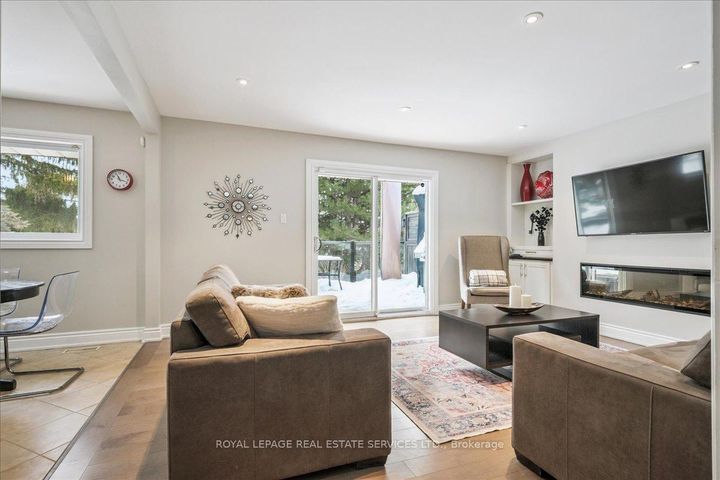 Photo 6 at 1466 Flaminia Court, Clarkson, Mississauga