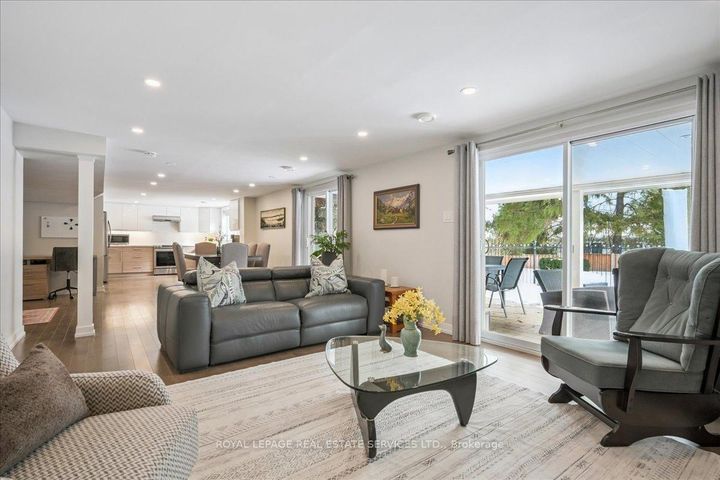 Photo 36 at 1466 Flaminia Court, Clarkson, Mississauga