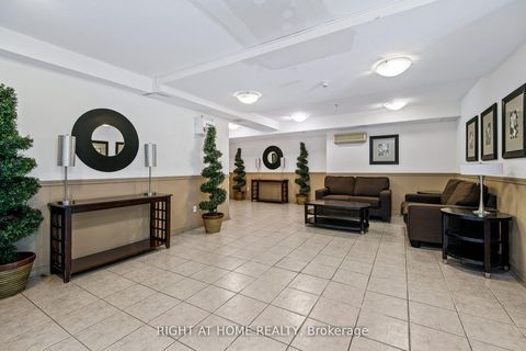 Photo 3 at 128 - 684 Warden Avenue, Birchmount, Toronto