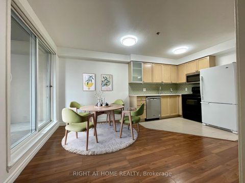 Photo 7 at 128 - 684 Warden Avenue, Birchmount, Toronto