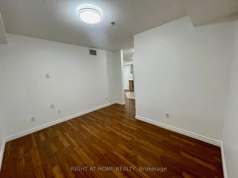 Photo 15 at 128 - 684 Warden Avenue, Birchmount, Toronto