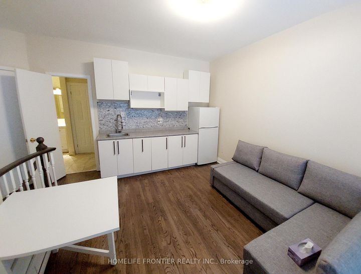 Photo 17 at 289 - 23 Observatory Lane, Observatory, Richmond Hill