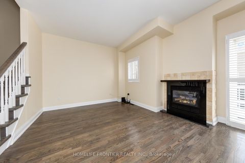 Photo 10 at 289 - 23 Observatory Lane, Observatory, Richmond Hill