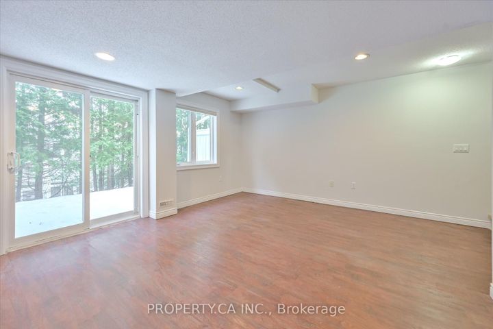 Photo 28 at 46 - 1051 On Bogart Circle, College Manor, Newmarket