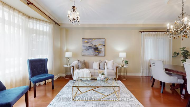 Photo 5 at 64 Cezanne Trail, Patterson, Vaughan