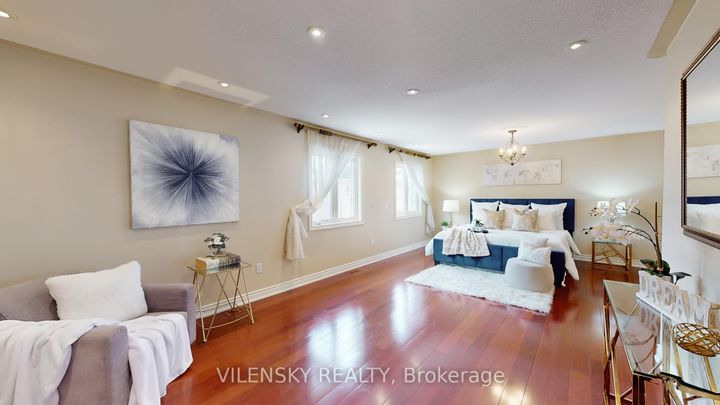 Photo 27 at 64 Cezanne Trail, Patterson, Vaughan