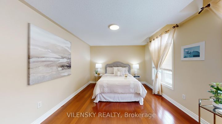 Photo 33 at 64 Cezanne Trail, Patterson, Vaughan