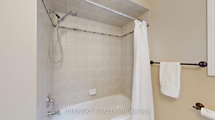 Photo 40 at 64 Cezanne Trail, Patterson, Vaughan