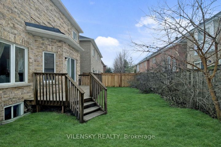 Photo 41 at 64 Cezanne Trail, Patterson, Vaughan