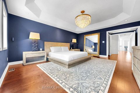 Photo 27 at 176 Headwind Boulevard, Vellore Village, Vaughan