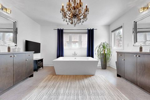 Photo 29 at 176 Headwind Boulevard, Vellore Village, Vaughan