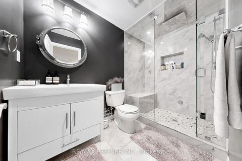 Photo 34 at 176 Headwind Boulevard, Vellore Village, Vaughan