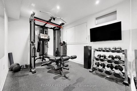 Photo 35 at 176 Headwind Boulevard, Vellore Village, Vaughan