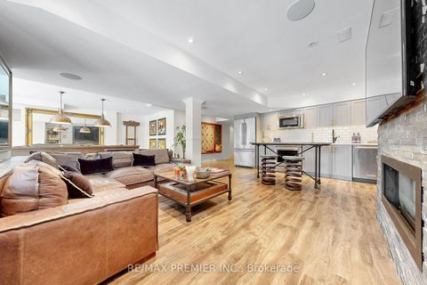 Photo 37 at 176 Headwind Boulevard, Vellore Village, Vaughan