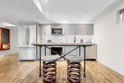 Photo 38 at 176 Headwind Boulevard, Vellore Village, Vaughan