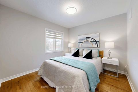 Photo 34 at 18 Olympus Drive, Rouge Woods, Richmond Hill