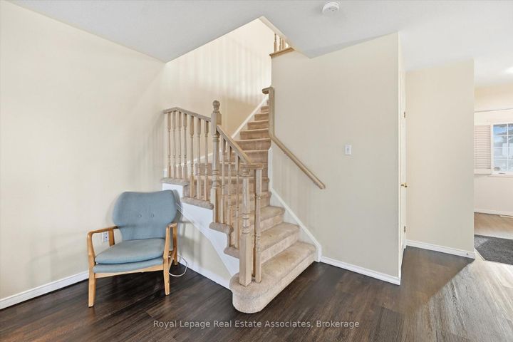 Photo 21 at 35 - 346 Highland Road W, Stoney Creek Mountain, Hamilton