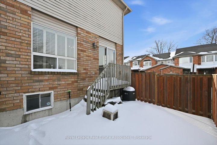 Photo 37 at 35 - 346 Highland Road W, Stoney Creek Mountain, Hamilton