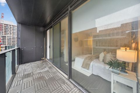 Photo 29 at 732 - 629 King Street W, Waterfront Communities C1, Toronto