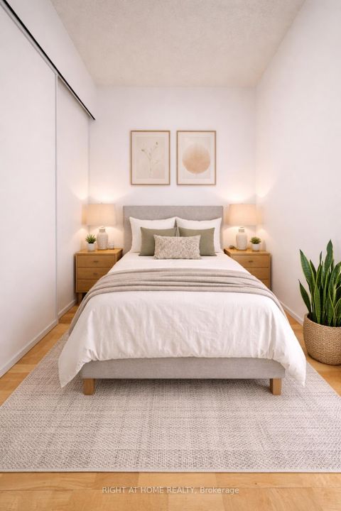 Photo 3 at 404 - 601 Kingston Road, The Beaches, Toronto