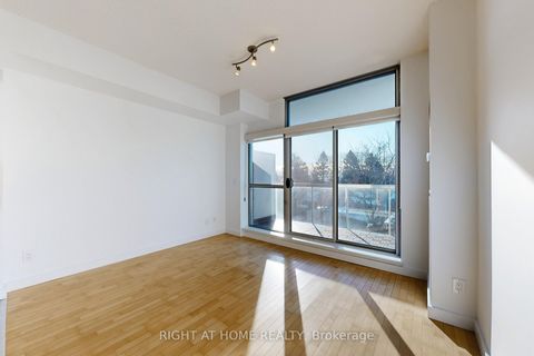 Photo 6 at 404 - 601 Kingston Road, The Beaches, Toronto