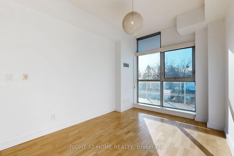 Photo 14 at 404 - 601 Kingston Road, The Beaches, Toronto
