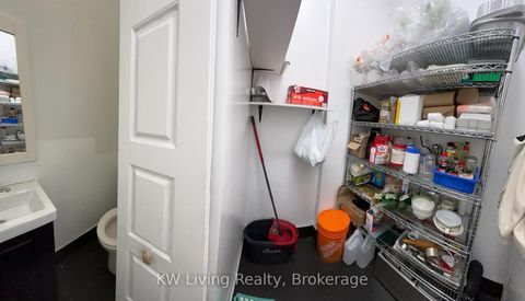 Photo 4 at 15 - 5 Northtown Way, Willowdale East, Toronto