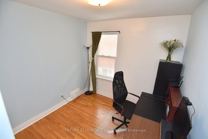 Photo 24 at 1022 Willowdale Avenue, Newtonbrook East, Toronto