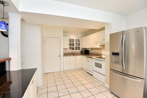 Photo 14 at 1022 Willowdale Avenue, Newtonbrook East, Toronto