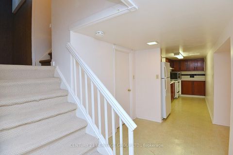 Photo 27 at 1022 Willowdale Avenue, Newtonbrook East, Toronto